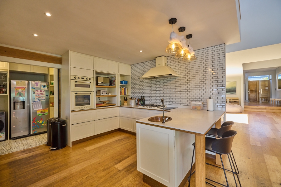 5 Bedroom Property for Sale in Lake Michelle Western Cape